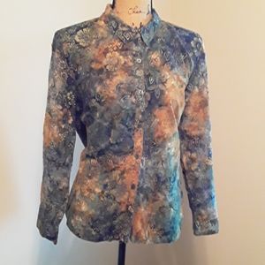 Long sleeve button up dress shirt